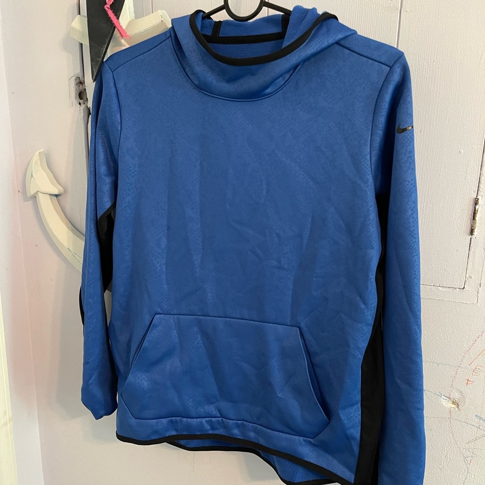 Nike Therma fit hoodie